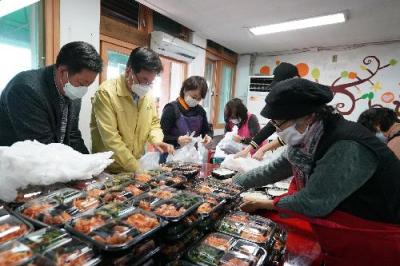 프란찌스코의집 도시락 자원봉사 이미지